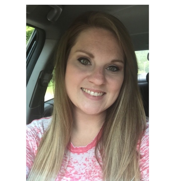 Meet your Posher, Rachell - Picture 1 of 1